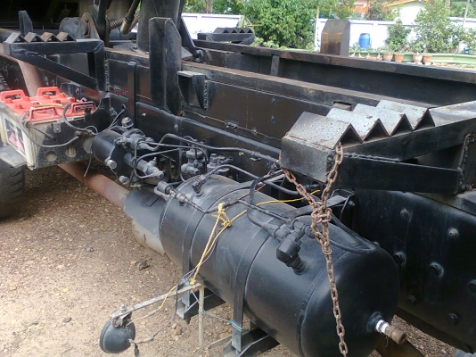 HINO 227 220 แรงม้า 2 เพลาดัมพ์ กระบะอลูมิเนียม