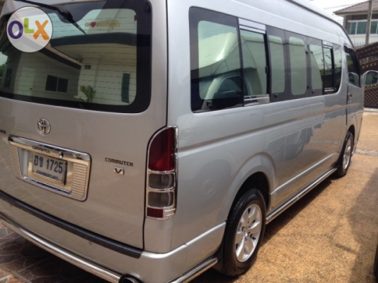 รถตู้ toyota commuter