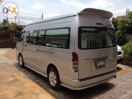 รถตู้ toyota commuter