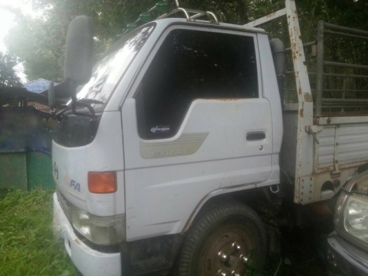 รถฮีโน่ 6 ล้อ รั้ว ( ไม่ดั้ม ) 115 แรงม้า. ปี 48 สนใจติดต่อ 081 - 6079515 รถฮีโน่ 6 ล้อ รั้ว ( ไม่ดั้ม ) 115 แรงม้า. ปี 48 สนใจติดต่อ 081 - 6079515