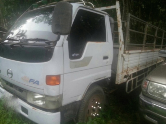 รถฮีโน่ 6 ล้อ รั้ว ( ไม่ดั้ม ) 115 แรงม้า. ปี 48 สนใจติดต่อ 081 - 6079515 รถฮีโน่ 6 ล้อ รั้ว ( ไม่ดั้ม ) 115 แรงม้า. ปี 48 สนใจติดต่อ 081 - 6079515