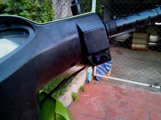 สตาร์ทมือ&hellip; wave125r ubox ปี48 เขียวดำ 16,000