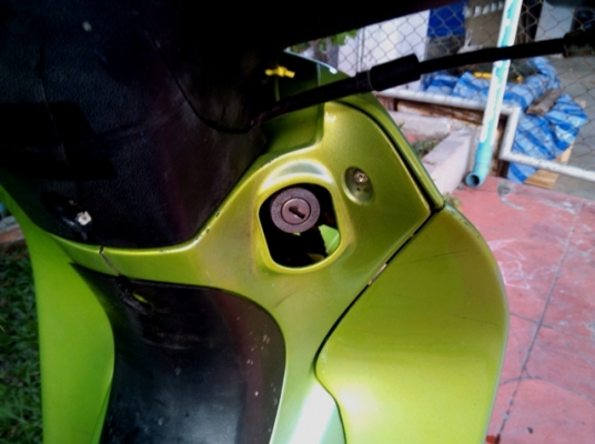 สตาร์ทมือ&hellip; wave125r ubox ปี48 เขียวดำ 16,000