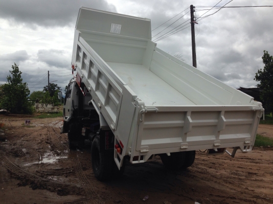 ขาย6ล้อดั้ม135 ต่อใหม่