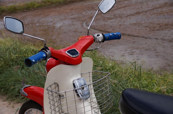 ขาย honda c 100 เครื่อง lifan125 สตาทร์มือ ลูก kaze คาบู N pro เอกสารอินวอย เครื่อง พร้อมใบซื้อขาย โครง สภาพ สวย สด ตามรูปครับ รถพร้อมใช่ ขับดีมาก ครับ