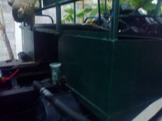 หกล้อ เครืองHINOรถบรรทุกน้ำ สภาพดีพร้อมใช้งาน (ตัวจริงรถสวยสภาพดีมากครับ)ราคา195,000บ บ่มี..เล่มครับ