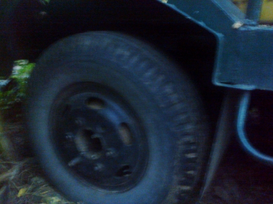 หกล้อ เครืองHINOรถบรรทุกน้ำ สภาพดีพร้อมใช้งาน (ตัวจริงรถสวยสภาพดีมากครับ)ราคา195,000บ บ่มี..เล่มครับ