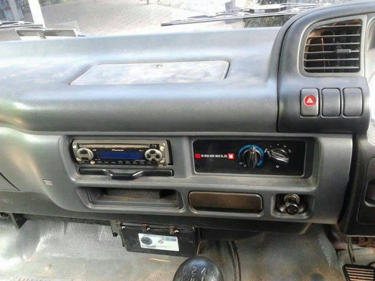 ISUZU NPR มือหนึ่งออกห้าง