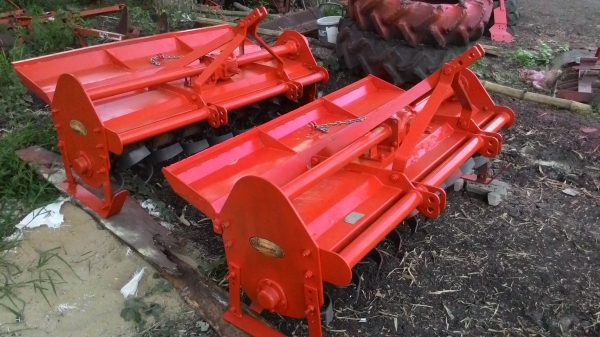 โรตารี่1.6ตราช้าง ใบตีใหม่ๆ พร้อมใช้งานกันทันที