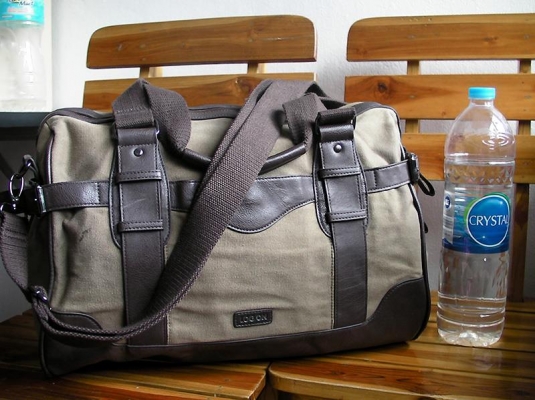 Backpack , กระเป๋าเดินทาง กระเป๋าเป้ มือสองของแท้ คัดคุณภาพ... อัพเดทเกือบทุกวัน เข้ามาดูเรื่อยๆนะครับ