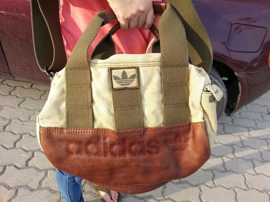 Backpack , กระเป๋าเดินทาง กระเป๋าเป้ มือสองของแท้ คัดคุณภาพ... อัพเดทเกือบทุกวัน เข้ามาดูเรื่อยๆนะครับ