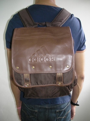 Backpack , กระเป๋าเดินทาง กระเป๋าเป้ มือสองของแท้ คัดคุณภาพ... อัพเดทเกือบทุกวัน เข้ามาดูเรื่อยๆนะครับ
