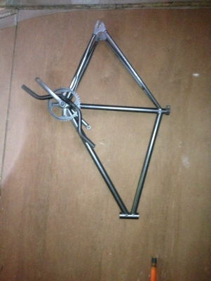 ขาย โครงฟิกเกียร์ มีชุดจานให้หมดเลยตามรูปสภาพดี ราคา1000บาท โทร0924462525โส ขาย โครงฟิกเกียร์ มีชุดจานให้หมดเลยตามรูปสภาพดี ราคา1000บาท โทร0924462525โส