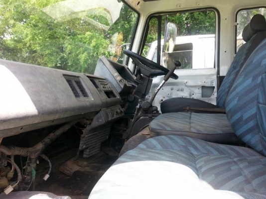 ขายร็อกกี้ เครื่องดี แคชซีสวย พ.เพาเวอร์ เบรกทิฟฟี่ ภายในสวย สภาพพร้อมใช้งาน เอกสารพร้อมโอน ราคา550,000 สนใจโทร 090-8588220คุณนะ ID:narong498 หรือ www.truck.in.th/498