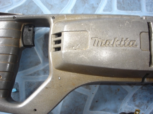 ขาย MAKITA สว่านกระแทก 20mm(3/4) 660W รุ่น 8420V