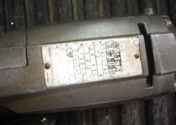 ขายสว่านไฟฟ้า makita 13mm. รุ่น 6301 (700w.)