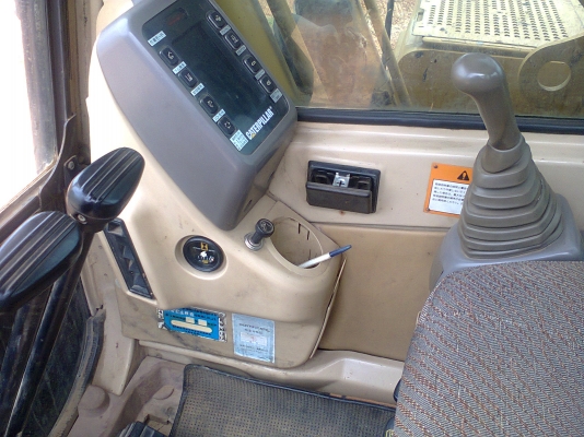 ขายรถแบคโฮ CAT 320B มีเอกสาร