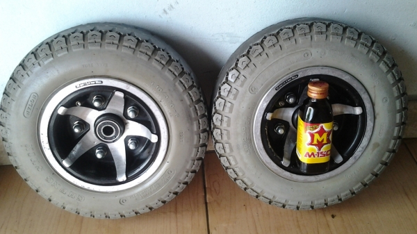 ขีาย   ลั้อแม๊ก   7นิ้ว