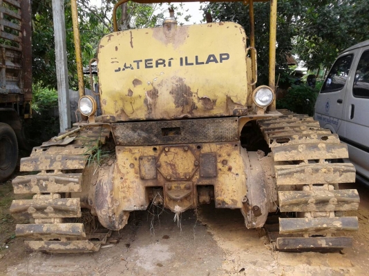 ขายรถแทรคเตอร์ CAT D5D ตีนเป็ดเกียร์ตัดโซ่หนาเครื่องเกียร์ดีพร้อมใช้สุดๆเอกสารใบสัญญาซื้อขาย