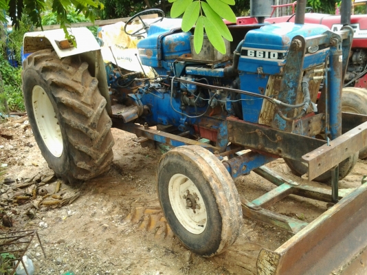 ขายฟอด77t3พร้อมใบดันผาน4รถสวยสภาพพร้อมใช้ ขายฟอด77t3พร้อมใบดันผาน4รถสวยสภาพพร้อมใช้