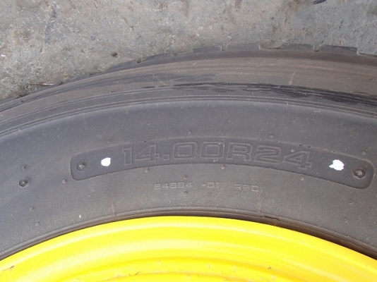 ขายรถเครน Tadano TR 200M4 ขายรถเครน Tadano TR 200M4