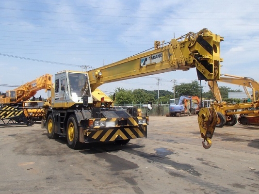 ขายรถเครน Tadano TR 200M4 ขายรถเครน Tadano TR 200M4