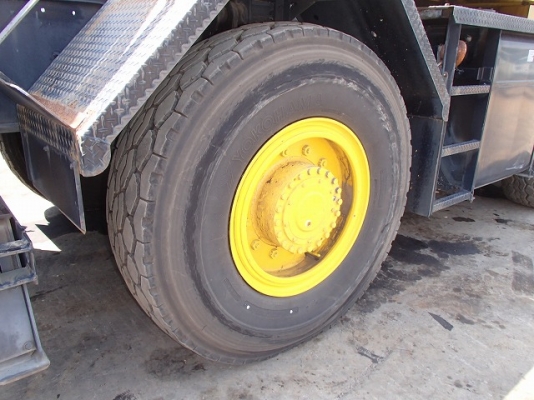 ขายรถเครน Tadano TR 200M4 ขายรถเครน Tadano TR 200M4