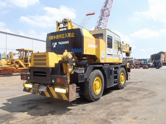 ขายรถเครน Tadano TR 200M4 ขายรถเครน Tadano TR 200M4