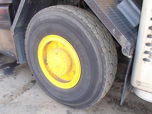 ขายรถเครน Tadano TR 200M4 ขายรถเครน Tadano TR 200M4