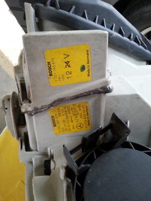 โคมไฟหน้า BENZ  S280 /W220 BOSH  เยอรมันแท้