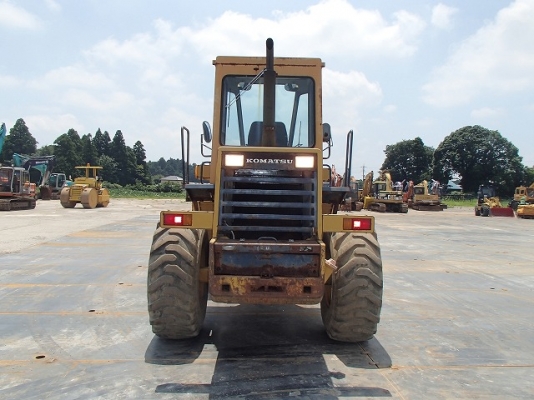 ขายรถตัก Komatsu WA 150-1 ขายรถตัก Komatsu WA 150-1