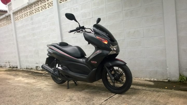 รถบ้าน PCX 150 2013 วิ่ง 8000 ใหม่กริ๊บมาก ขายถูกๆ ต่อรองได้จ้าา