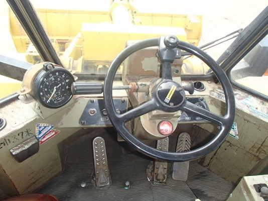 ขายรถตัก CAT 936Z ขายรถตัก CAT 936Z