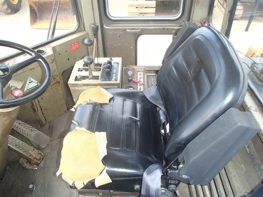 ขายรถตัก CAT 936Z ขายรถตัก CAT 936Z