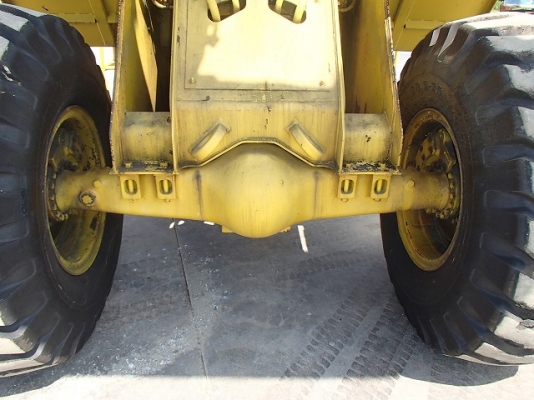 ขายรถตัก CAT 936Z ขายรถตัก CAT 936Z