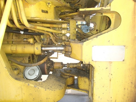 ขายรถตัก CAT 936Z ขายรถตัก CAT 936Z