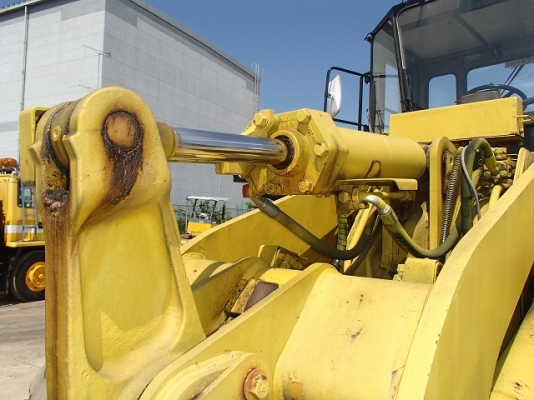 ขายรถตัก CAT 936Z ขายรถตัก CAT 936Z