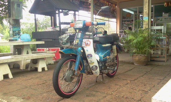 ขาย C900 เครื่องไลฟาน 125 cc. เอกสารอินวอย ค่าตัว 13500 บาท รถขับได้ปกติ(มีสตาร์ทมือ) เครื่องดี ล้อ ยางใหม่ ท่อใหม่ อะไหล่เดิมเกือบทั้งคัน สภาพตามรูป สนใจโทรมาสอบถาม 089-8054390 โอ๋ ลพบุรี ขาย C900 เครื่องไลฟาน 125 cc. เอกสารอินวอย ค่าตัว 13500 บาท รถขับได้ปกติ(มีสตาร์ทมือ) เครื่องดี ล้อ ยางใหม่ ท่อใหม่ อะไหล่เดิมเกือบทั้งคัน สภาพตามรูป สนใจโทรมาสอบถาม 089-8054390 โอ๋ ลพบุรี