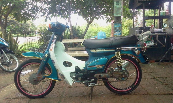 ขาย C900 เครื่องไลฟาน 125 cc. เอกสารอินวอย ค่าตัว 13500 บาท รถขับได้ปกติ(มีสตาร์ทมือ) เครื่องดี ล้อ ยางใหม่ ท่อใหม่ อะไหล่เดิมเกือบทั้งคัน สภาพตามรูป สนใจโทรมาสอบถาม 089-8054390 โอ๋ ลพบุรี ขาย C900 เครื่องไลฟาน 125 cc. เอกสารอินวอย ค่าตัว 13500 บาท รถขับได้ปกติ(มีสตาร์ทมือ) เครื่องดี ล้อ ยางใหม่ ท่อใหม่ อะไหล่เดิมเกือบทั้งคัน สภาพตามรูป สนใจโทรมาสอบถาม 089-8054390 โอ๋ ลพบุรี