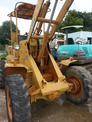 รถตัก เอวอ่อน FURUKAWA  FL-60A นำเข้าจาก ญี่ปุ่น++ ขนาดเท่า 507 ตักประมาณ 1 คิว ขายถูก 090-986-2521