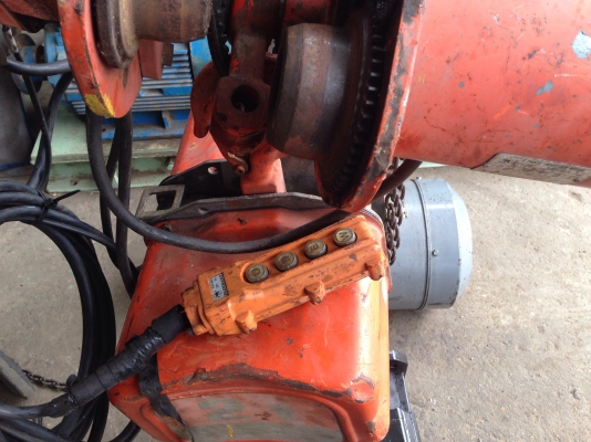 ขายรอกไฟฟ้า Elephant 2ton 380 V made in Japan พร้อมตัวขับ สภาพอุปกรณ์ครบ พร้อมใช้งาน ขายรอกไฟฟ้า Elephant 2ton 380 V made in Japan พร้อมตัวขับ สภาพอุปกรณ์ครบ พร้อมใช้งาน