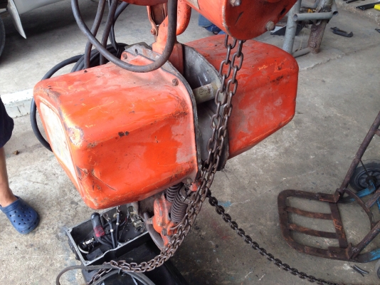 ขายรอกไฟฟ้า Elephant 2ton 380 V made in Japan พร้อมตัวขับ สภาพอุปกรณ์ครบ พร้อมใช้งาน ขายรอกไฟฟ้า Elephant 2ton 380 V made in Japan พร้อมตัวขับ สภาพอุปกรณ์ครบ พร้อมใช้งาน