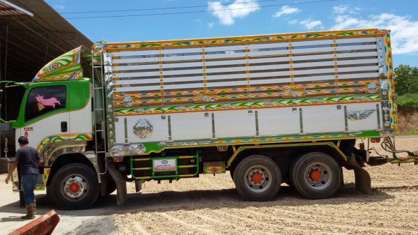 ขายดาว์น ISUZU 360 แรง ปี 56 กระบะดัมพ์อู่สมศักดิ์ แม่ยาว 6.30 เมตร ลูก 7.50 เมตร สูง 2.20 เมตร ขายดาว์น ISUZU 360 แรง ปี 56 กระบะดัมพ์อู่สมศักดิ์ แม่ยาว 6.30 เมตร ลูก 7.50 เมตร สูง 2.20 เมตร