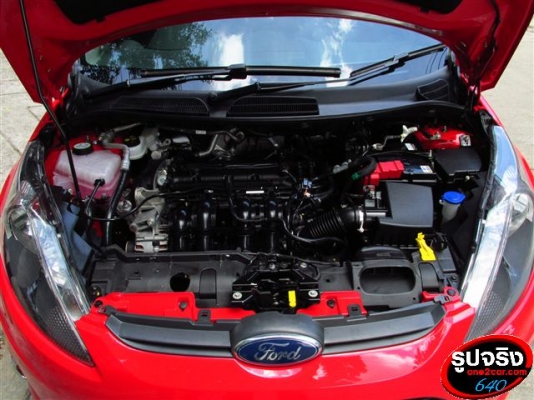 ขาย FORD FIESTA สีแดง