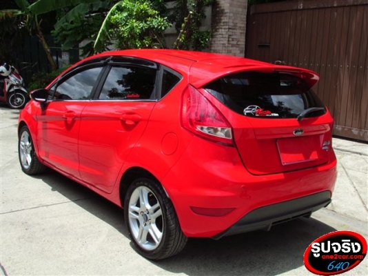 ขาย FORD FIESTA สีแดง