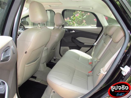 ขาย FORD FOCUS สีดำ ขาย FORD FOCUS สีดำ