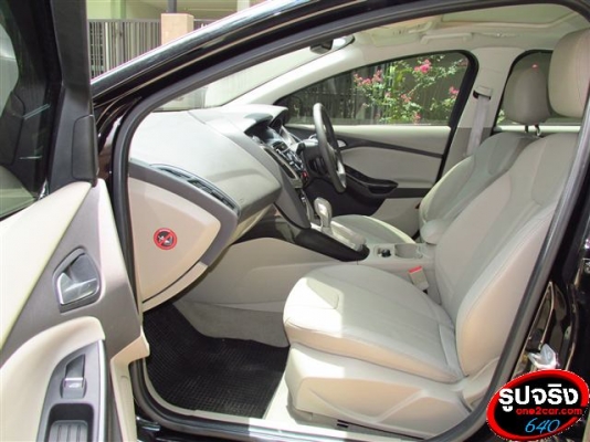 ขาย FORD FOCUS สีดำ ขาย FORD FOCUS สีดำ