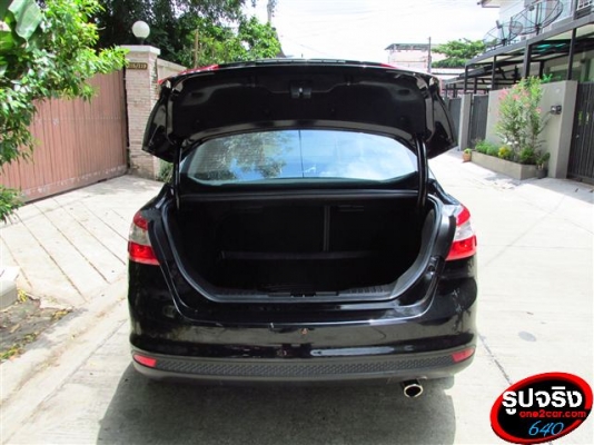 ขาย FORD FOCUS สีดำ ขาย FORD FOCUS สีดำ