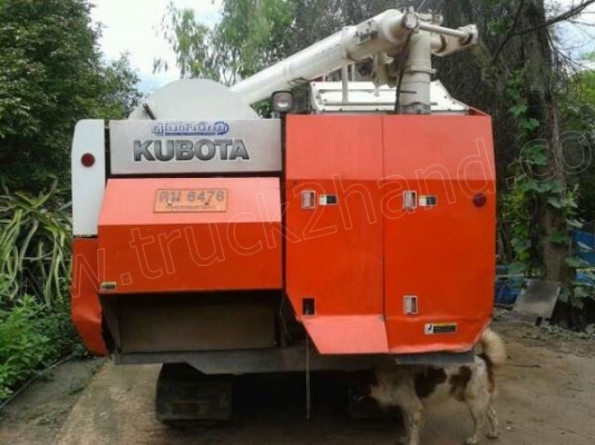 รถเกี่ยว KUBOTA รุ่น DC-68G ปี55 ตีนตะขาบใหม่ 2 เส้น รถเกี่ยว KUBOTA รุ่น DC-68G ปี55 ตีนตะขาบใหม่ 2 เส้น