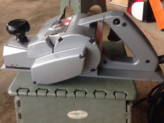 กบ. MAKITA  3  นิ้ว รุ่น 1600 750w